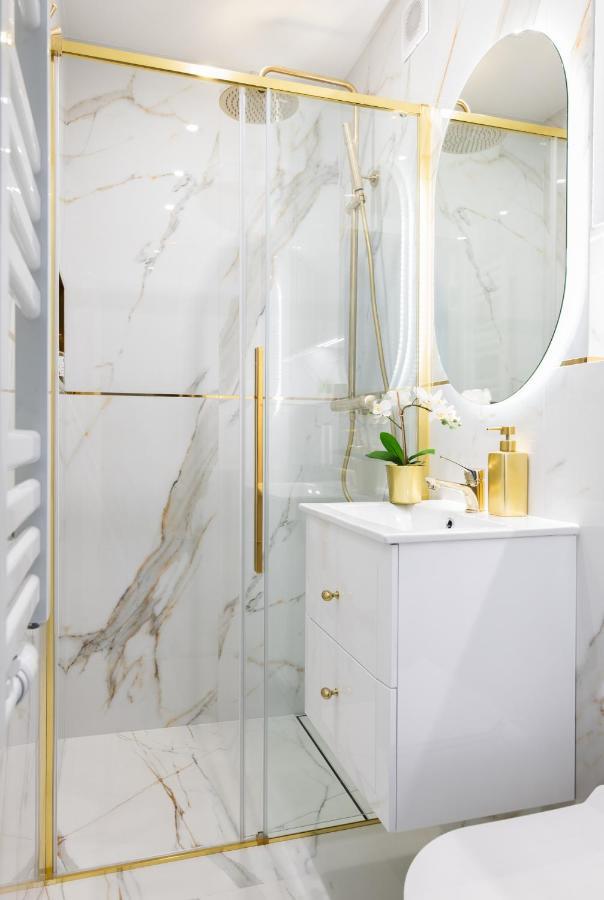 ורשה Glam & Modern By Cooee Apartments מראה חיצוני תמונה