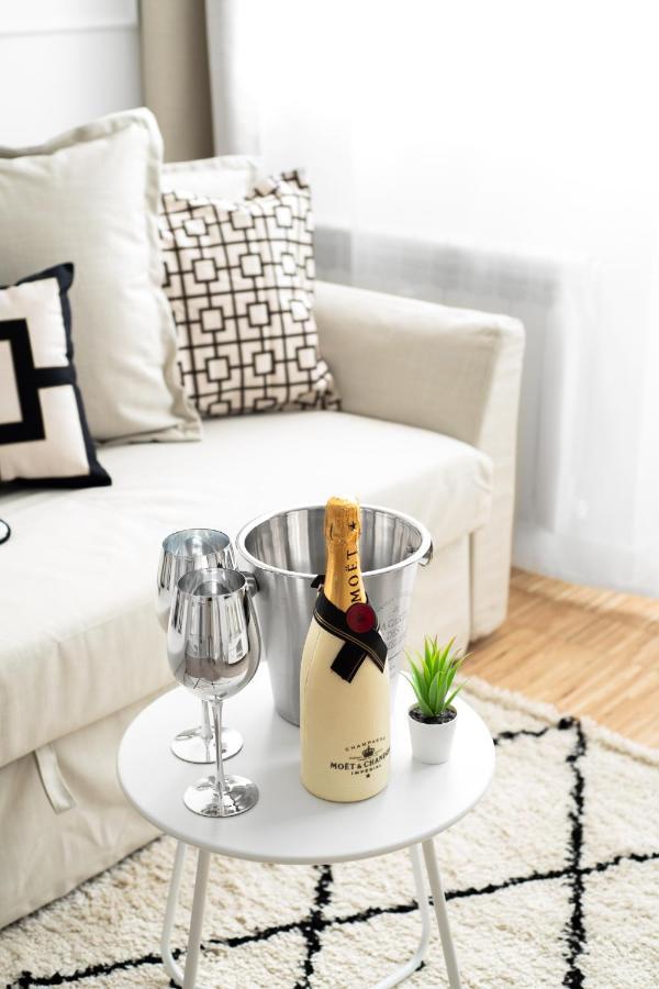 ורשה Glam & Modern By Cooee Apartments מראה חיצוני תמונה