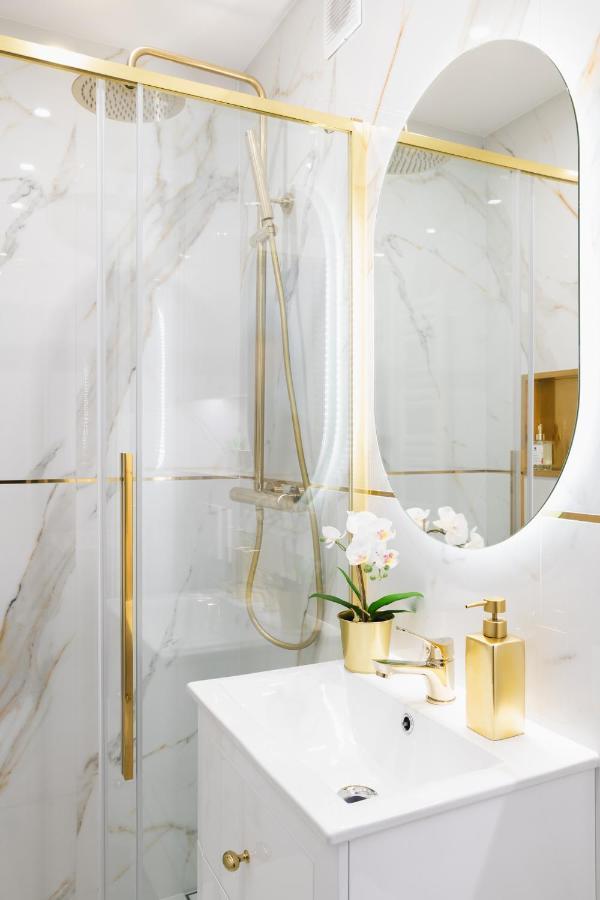 ורשה Glam & Modern By Cooee Apartments מראה חיצוני תמונה